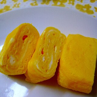 マヨネーズと塩で☆きれいな黄色の卵焼き